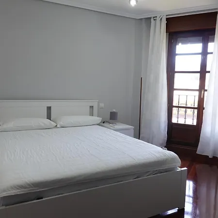 Piso Con Garaje En Apartment *
