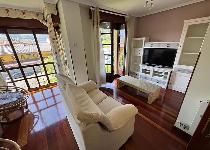 Piso Con Garaje En Lägenhet